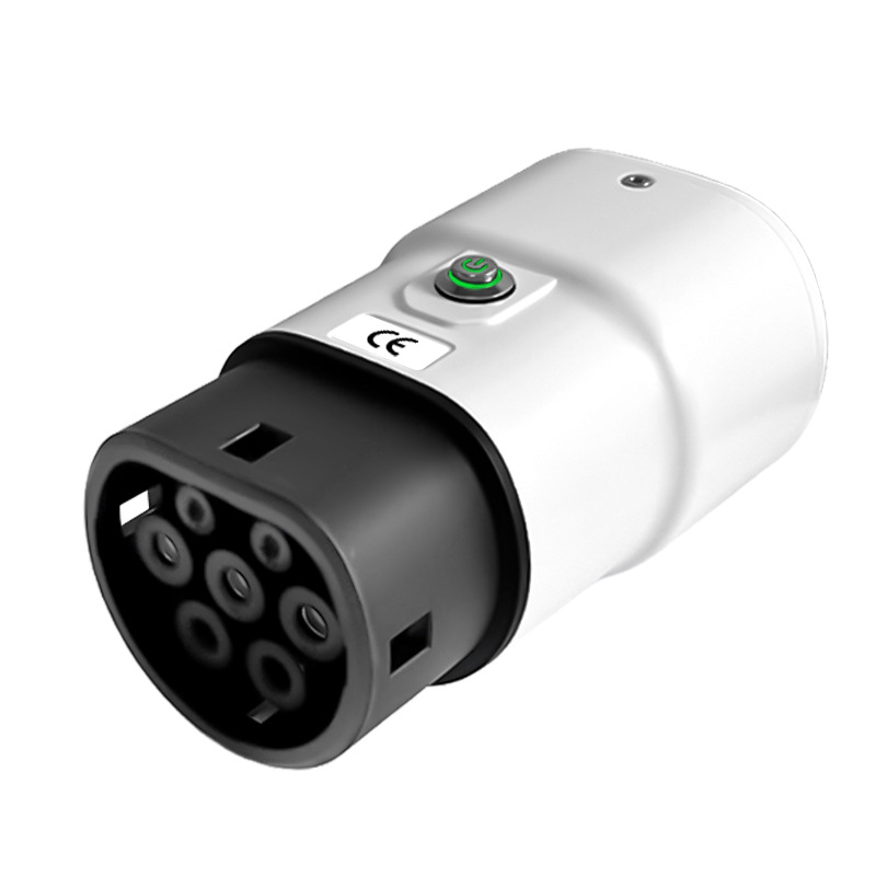 EV V2L & V2V Adapter 32A Compact