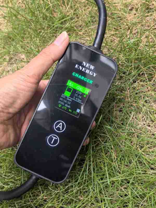 Mini Portable EV Charger - Detail 2